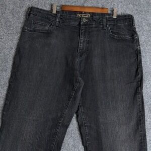 34 Heritage Charisma Jeans Mens 42x34 Black Denim Comfort Rise Classic Fit Pants